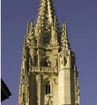 Fachada de la Catedral de Oviedo